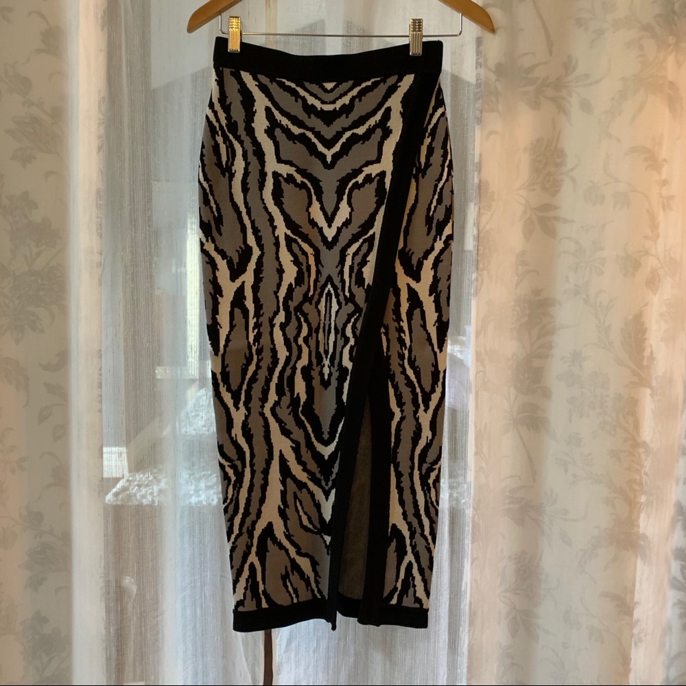 Vintage Knit high slit skirt size 4